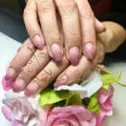 Företag 17 bild NAGELPROFFS - NAGELSALONG ÖREBRO i Örebro